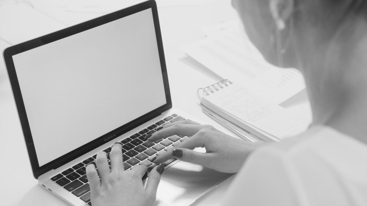 logiciel facturation auto livre recettes sert